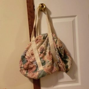 Vintage Floral Print Duffle/Travel Bag